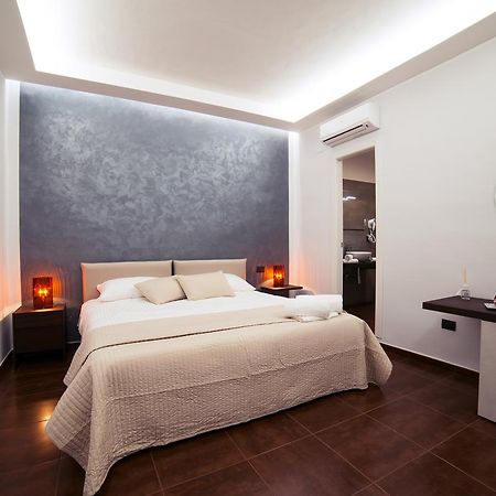 Glam House Bed & Breakfast ซาแลร์โน ภายนอก รูปภาพ
