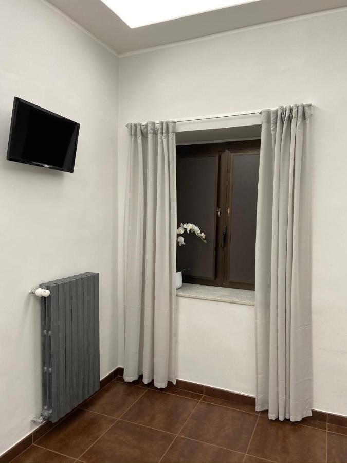 Glam House Bed & Breakfast ซาแลร์โน ภายนอก รูปภาพ