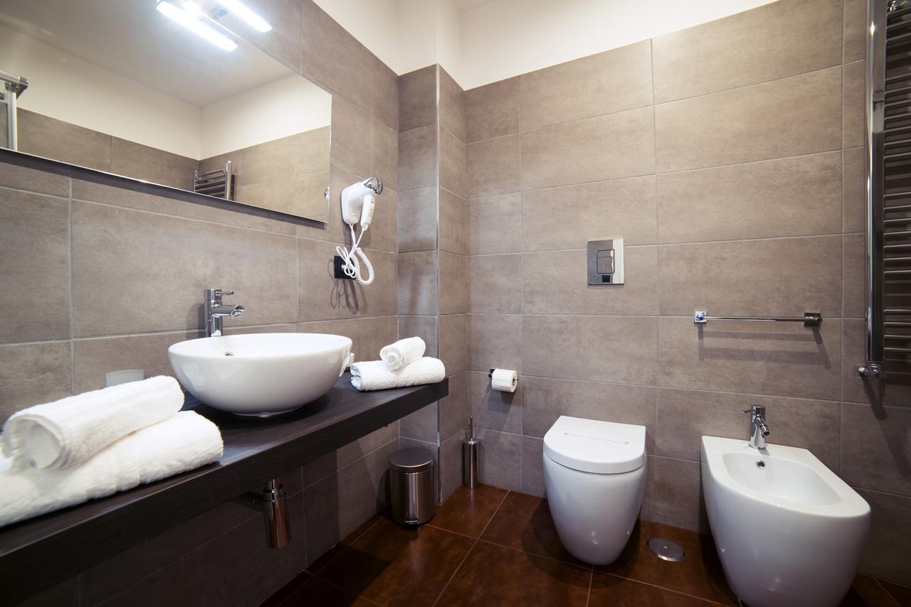 Glam House Bed & Breakfast ซาแลร์โน ภายนอก รูปภาพ